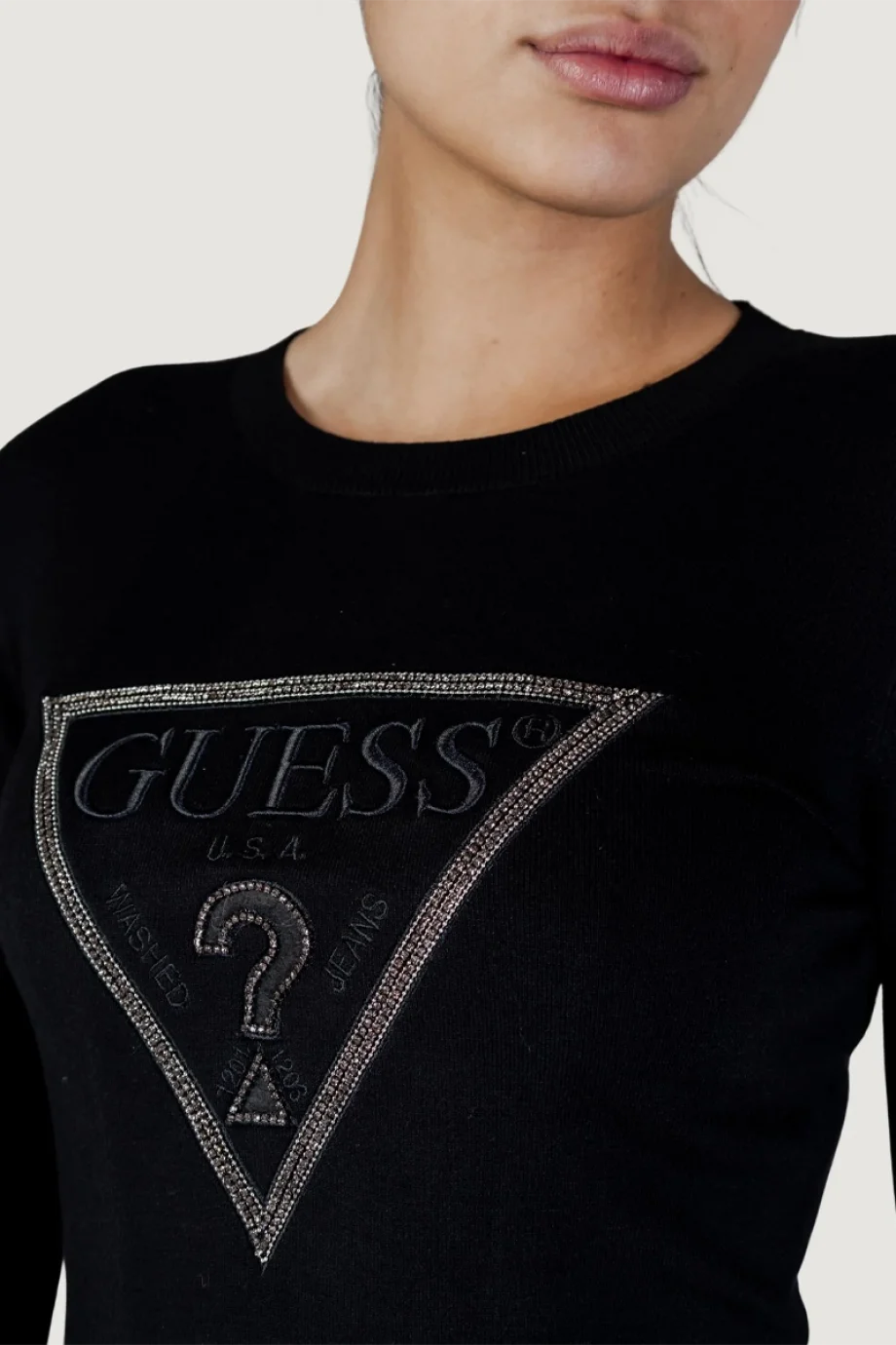 Guess Uzun Kollu Bisiklet Yaka Sasha Üçgen Logolu Triko Kadın Siyah Triko W6RR49Z2NQ2-JBLK