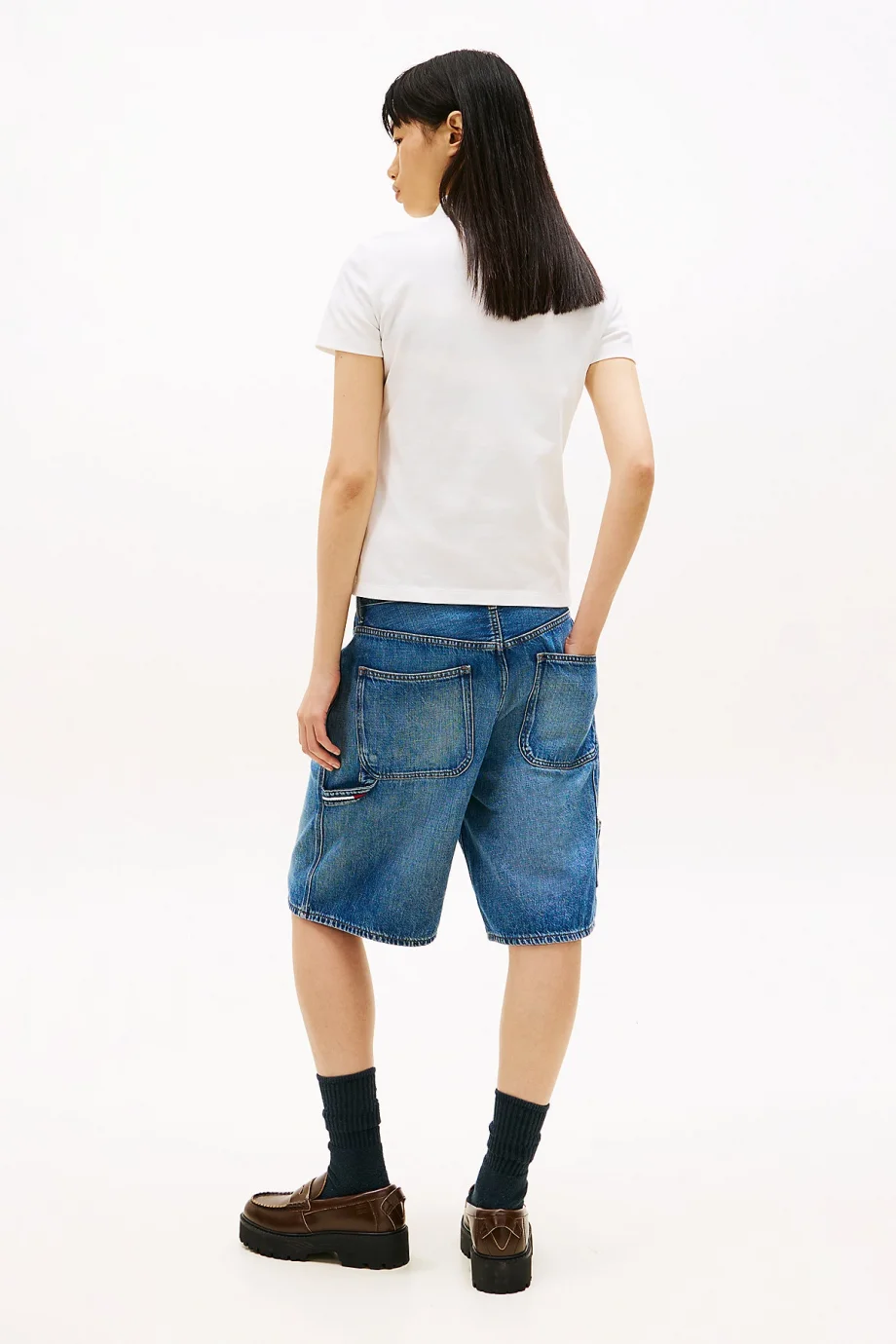 Tommy Hilfiger TJW Dar Kesim Essential Polo Yakalı Kısa Kollu Kadın Beyaz Polo T-shirt DW0DW20160YBL