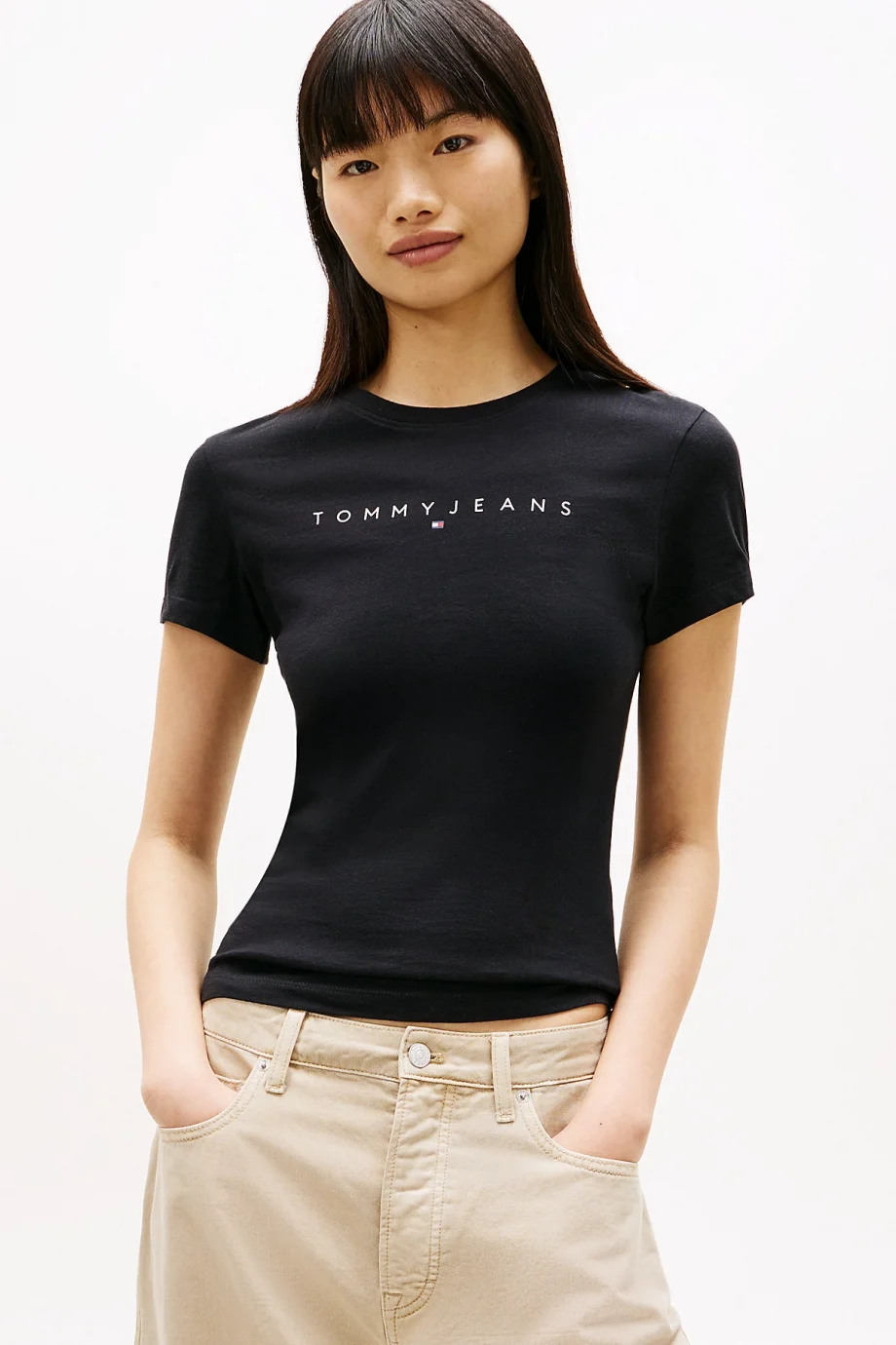 Tommy Hilfiger TJW Dar Kesim Lineer Kadın Siyah T-shirt DW0DW183980GK
