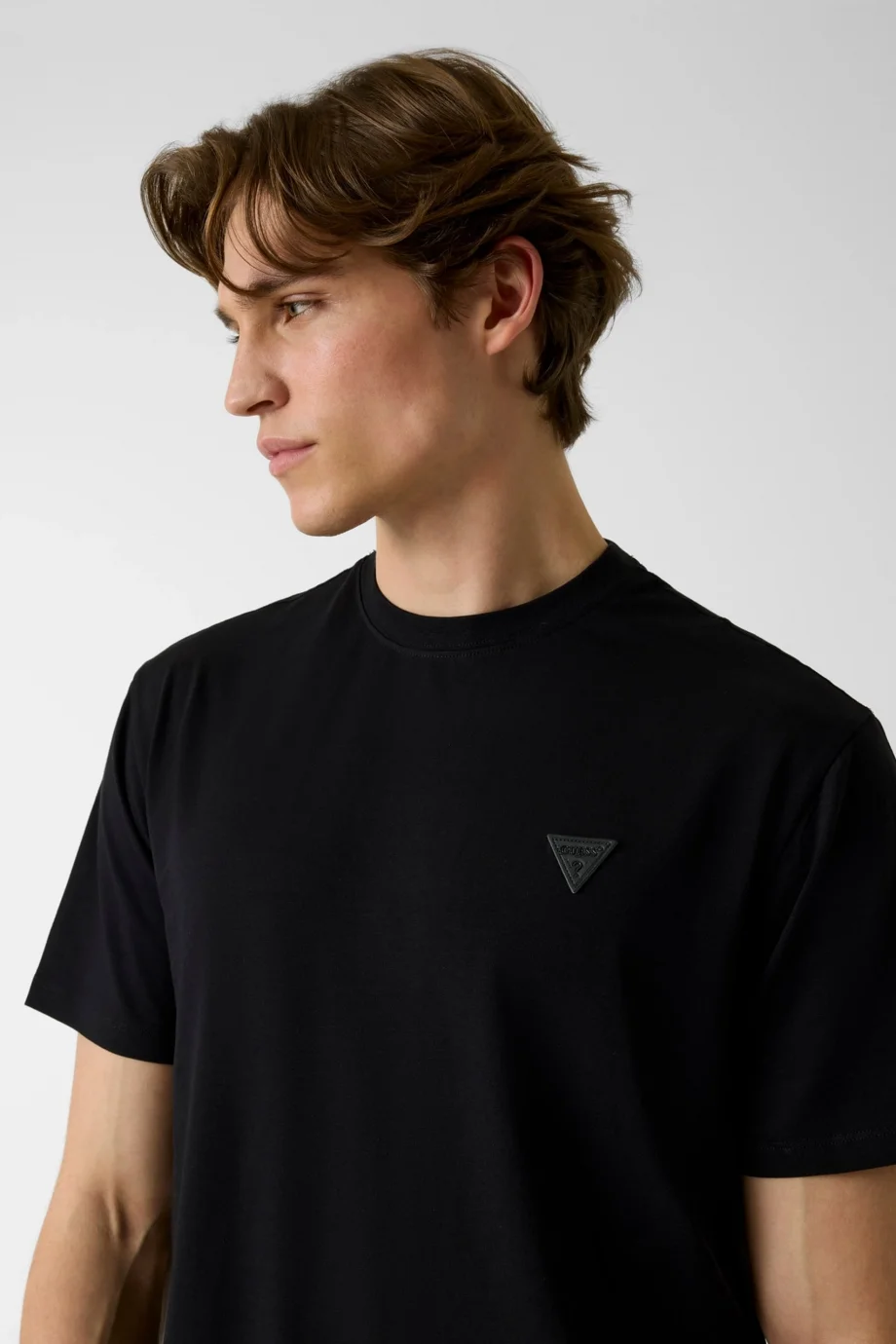 Guess Bisiklet Yaka Kısa Kollu Küçük Yamalı Pamuklu Modal Erkek Siyah T-shirt M6GI21K3053-JBLK