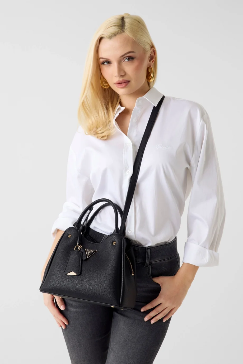 Guess Meridian II Küçük Girlfriend Kadın Siyah El Çantası HWBG6974050-BLA