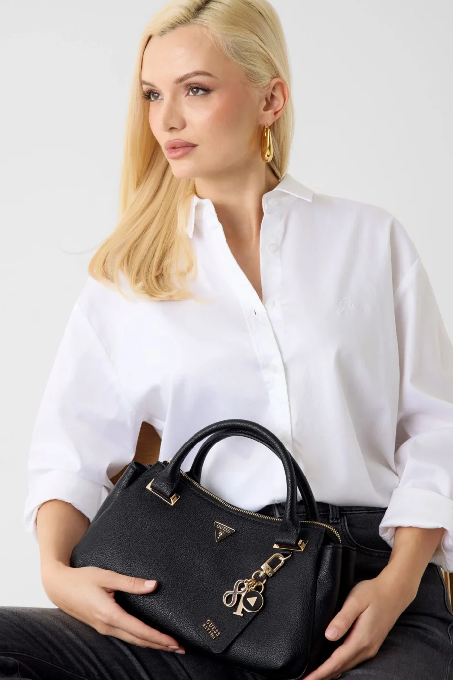 Guess Evie Üç Bölmeli Kadın Siyah El Çantası HWBG9664060-BLA