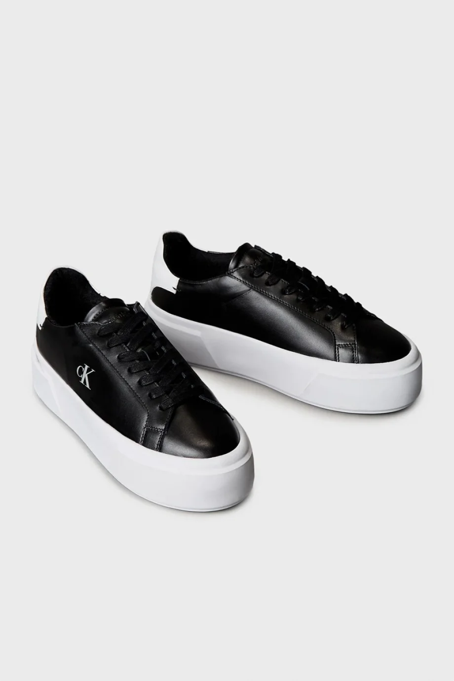Calvin Klein Flatform Bağcıklı Deri Kadın Siyah Sneaker YW0YW01928-BEH