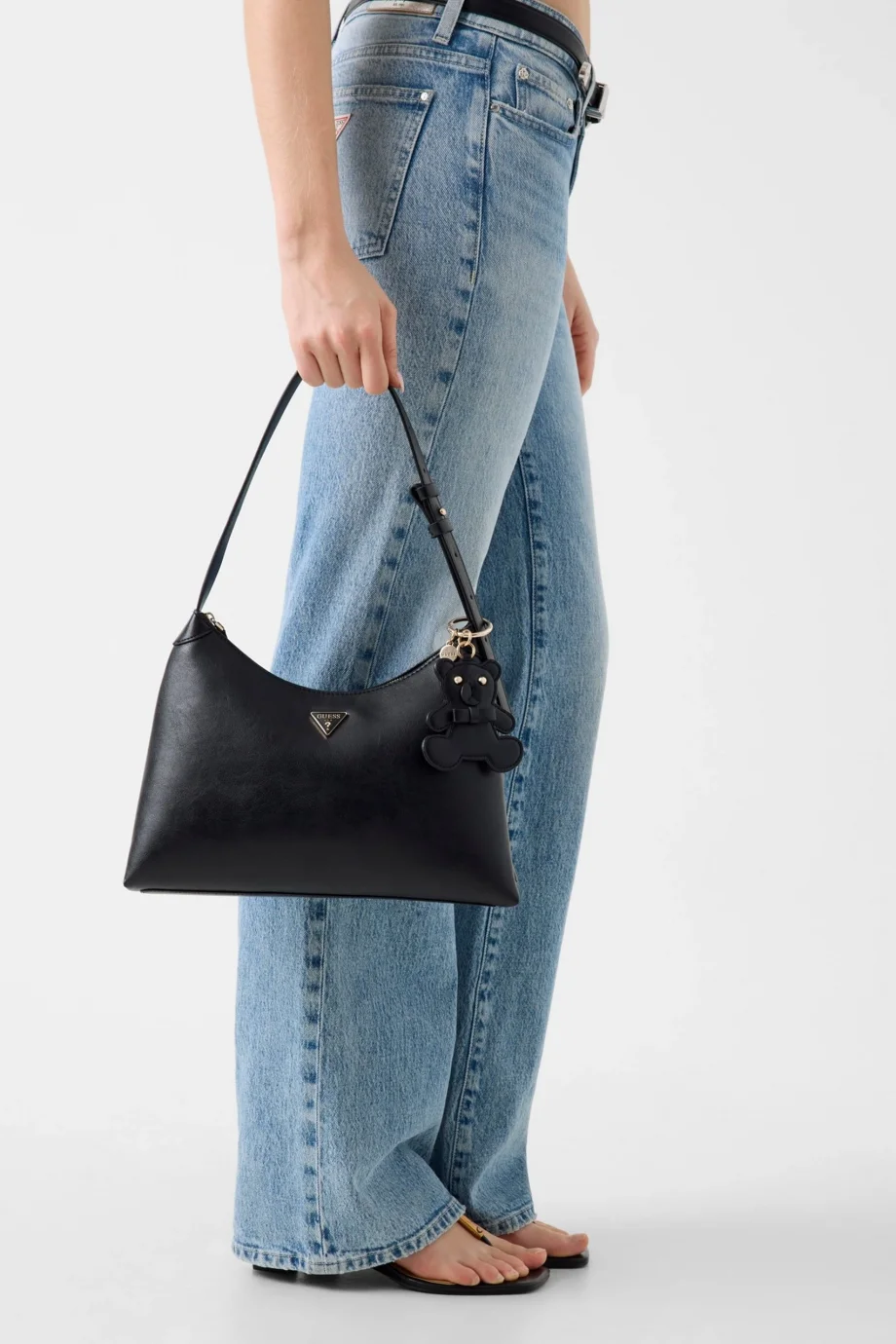 Guess Kassie Kadın Siyah Omuz Çantası HWTG9930010-BLA