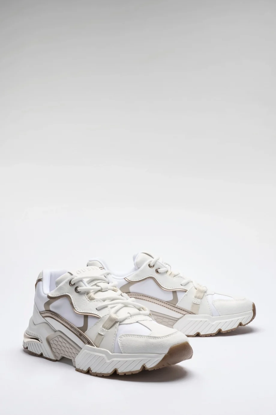 Guess Carrli Kadın Altın Sneaker FLJCR6ELE12-GOLD