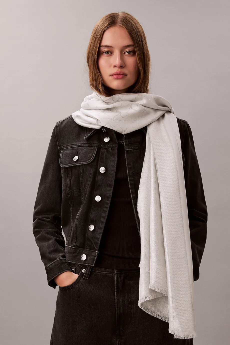 Calvin Klein Amblem Tamamı Baskılı Parlak Ton Sür Ton Kadın Kahverengi Şal LV04F8062G-RMU