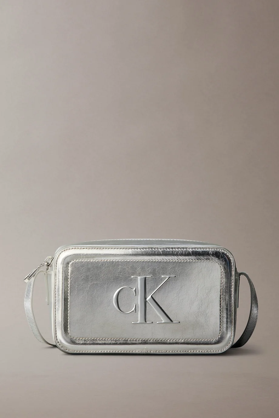 Calvin Klein Bold CK Metalik Kamera Kadın Metalik Gri Çapraz Çanta LV04F3331G-3JH