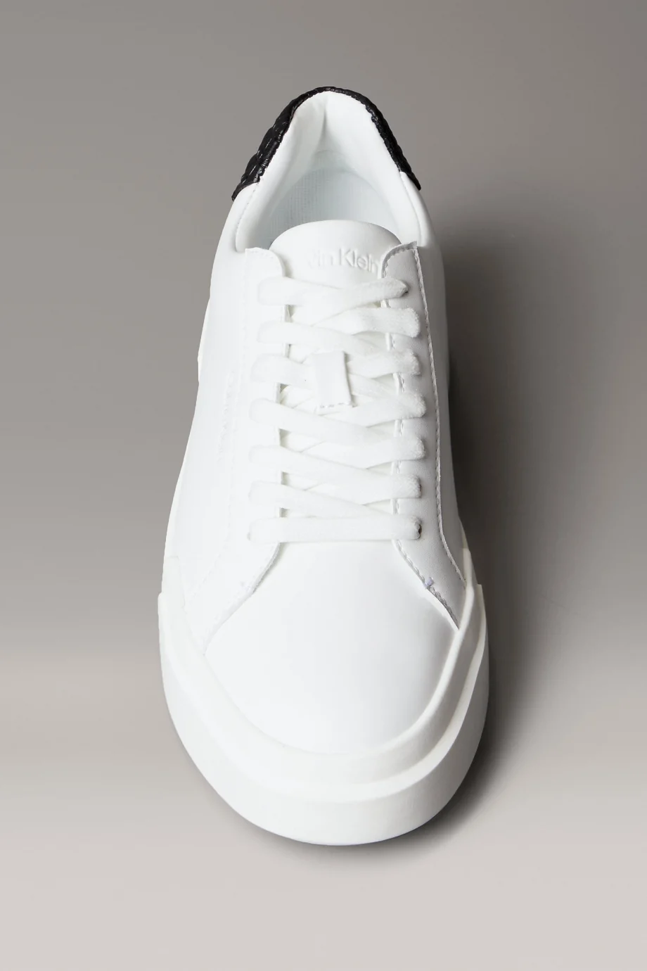 Calvin Klein Chunky Cups Bağcıklı Deri Tamamı Baskılı Kadın Beyaz Sneaker YW0YW02036-01W