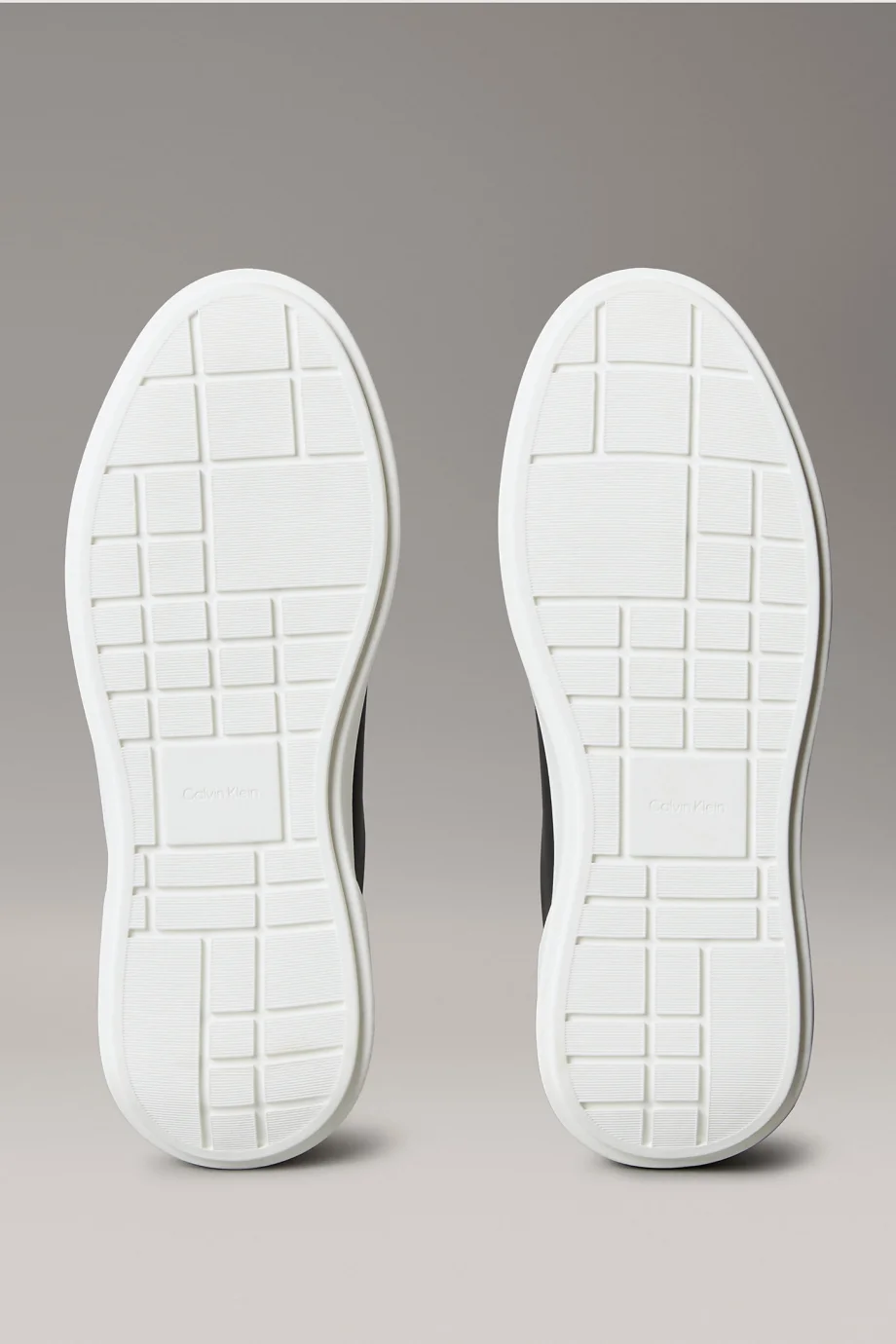 Calvin Klein Chunky Cups Bağcıklı Deri Tamamı Baskılı Kadın Siyah Sneaker YW0YW02036-BEH