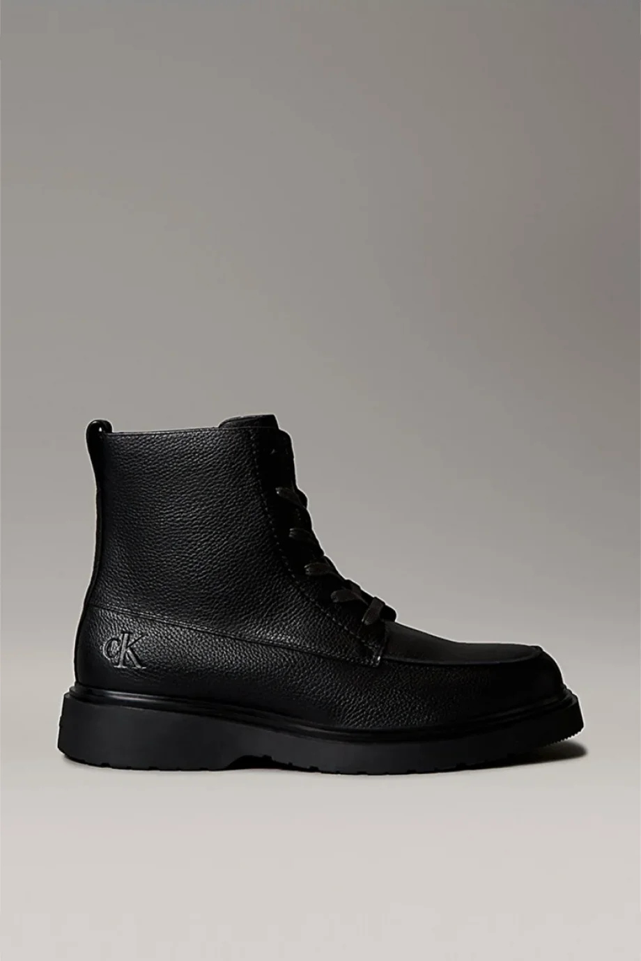 Calvin Klein Combat Essential Bağcıklı Deri Erkek Siyah Bot YM0YM01375-0GJ