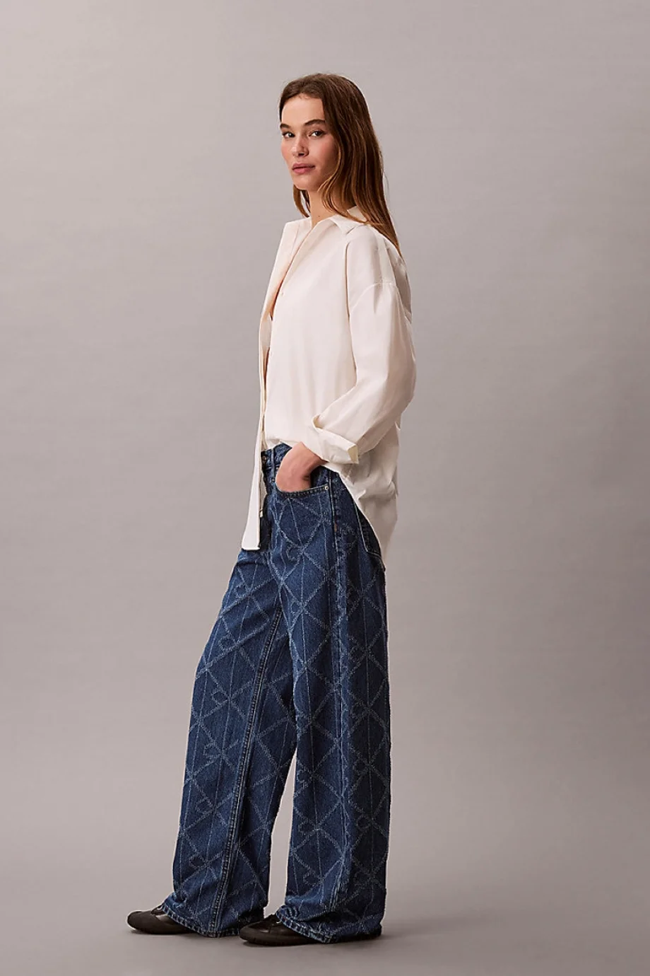 Calvin Klein Düşük Bel Bol Kesim CK Atlantic Kadın Mavi Jeans LV047D709G-YY2