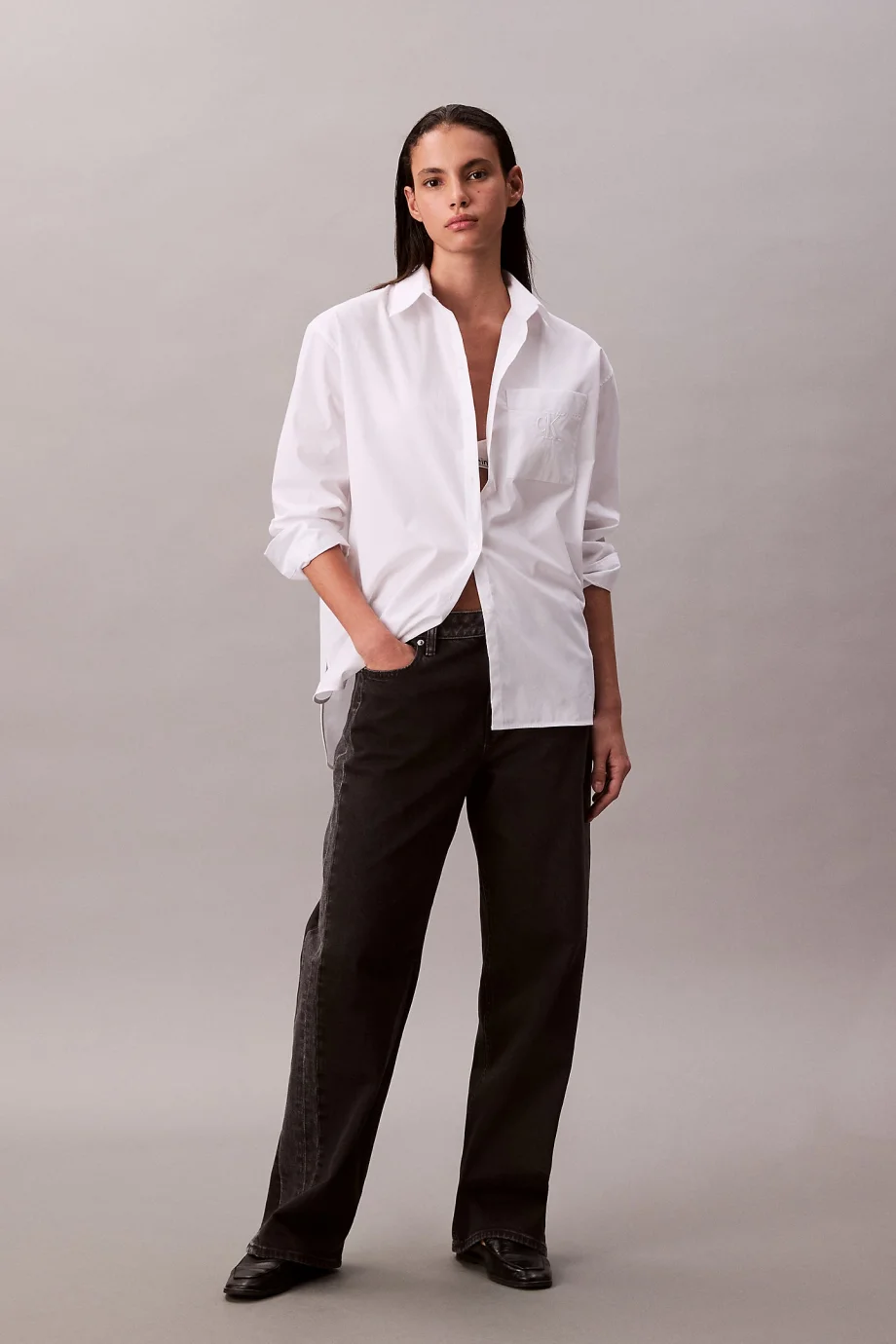 Calvin Klein Essentials Kadın Beyaz Gömlek LV047C143G-YAA