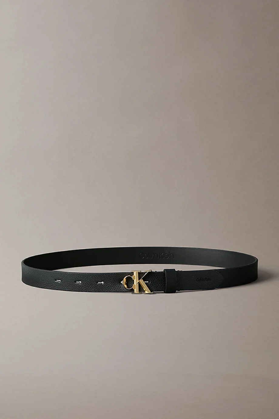 Calvin Klein Fasetli CK Tokalı 25 mm Doku Deri Kadın Siyah Kemer LV04F7060G-YIH