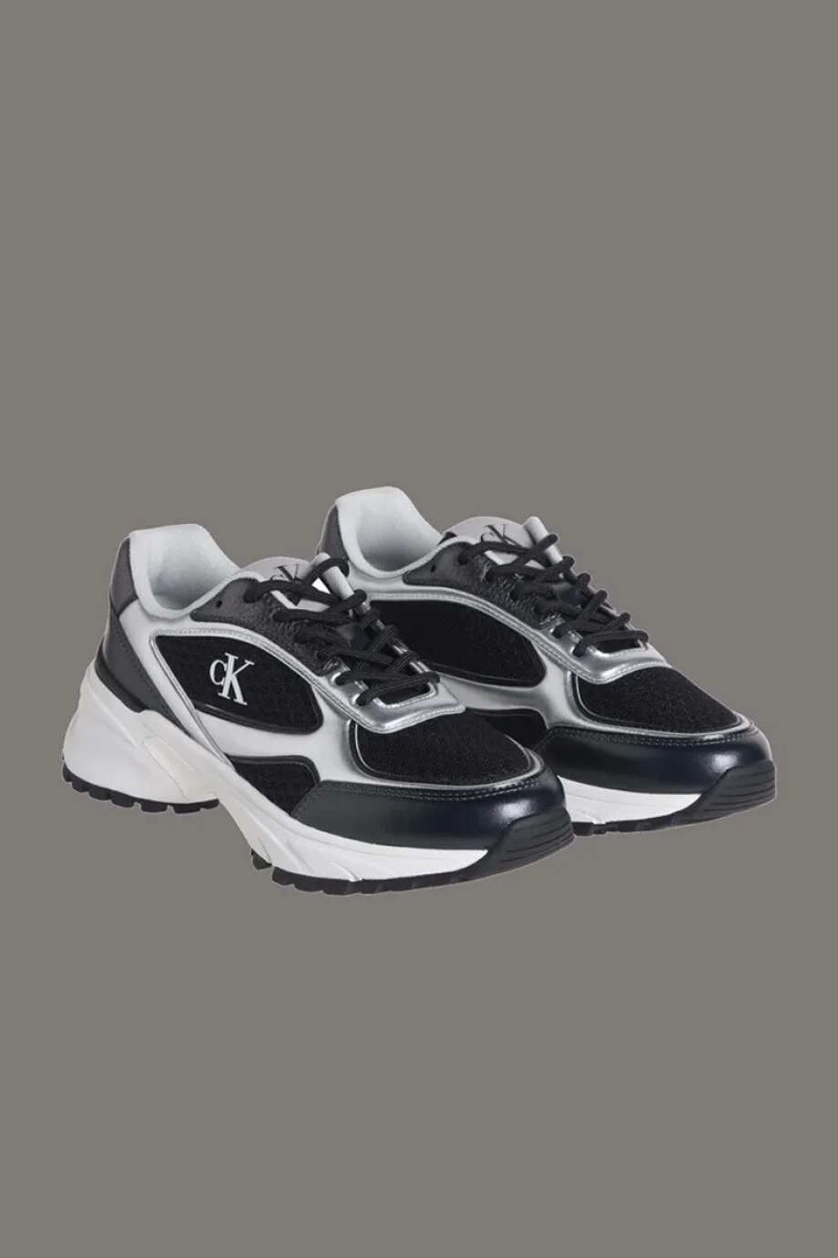 Calvin Klein Hike Runner Bağcıklı File Karışımlı Metalik Kadın Siyah Sneaker YW0YW02063-01L