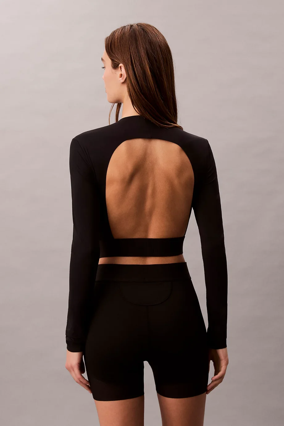 Calvin Klein Intense Power Yarım Balıkçı Yaka Uzun Kollu Kadın Siyah  Crop  LVGWxF5K202-UB1