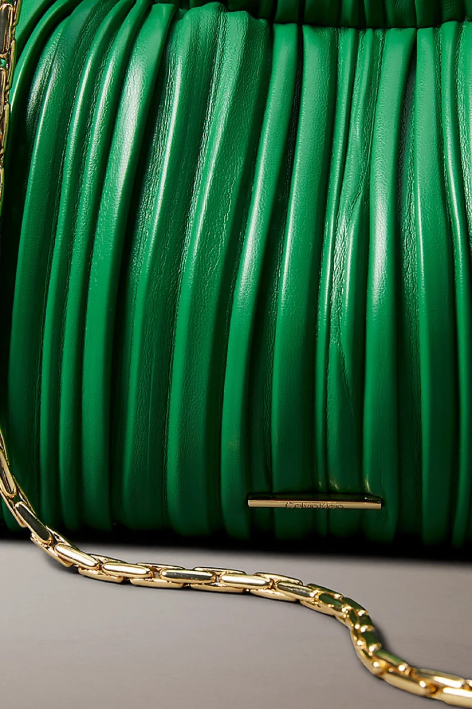 Calvin Klein Drawstring Plisse Kadın Yeşil Omuz Çantası LV04F3076G-0K6