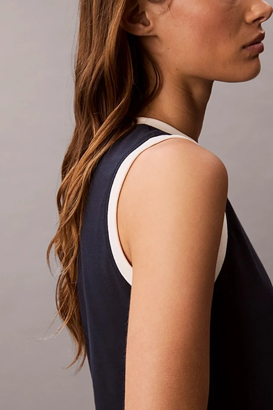 Calvin Klein Kadın CK Logolu Kolsuz Mavi  Atlet  LV047C852G-CEF