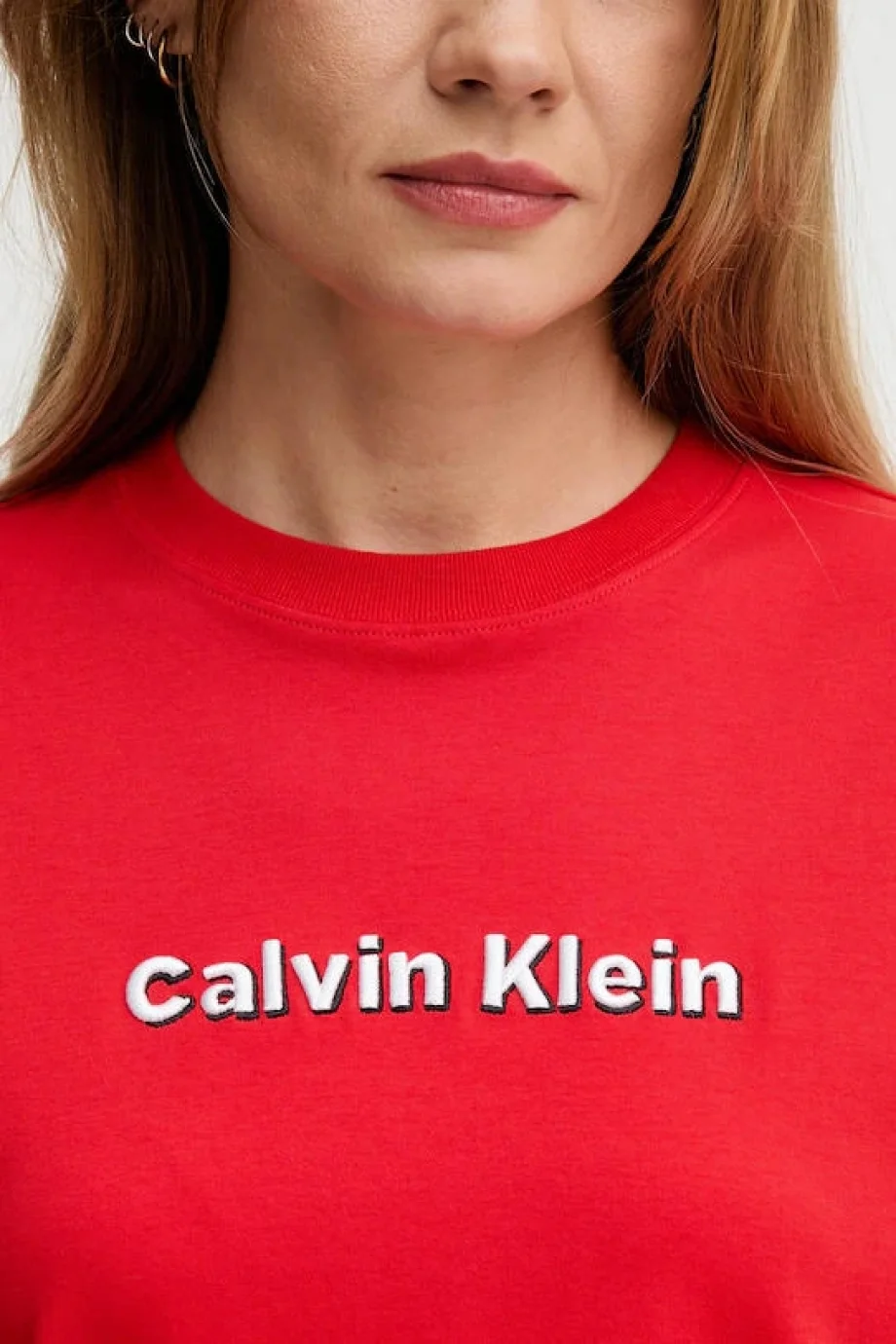 Calvin Klein Kısa Kollu 2 Renkli 3D Nakışlı Logolu Kadın T-shirt LV047D205G-VTW