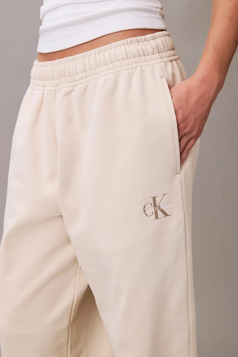 Calvin Klein MONOLOGO FRENCH TERRY JOGGER Kadın Beyaz Eşofman Altı LV047B235G-ACG