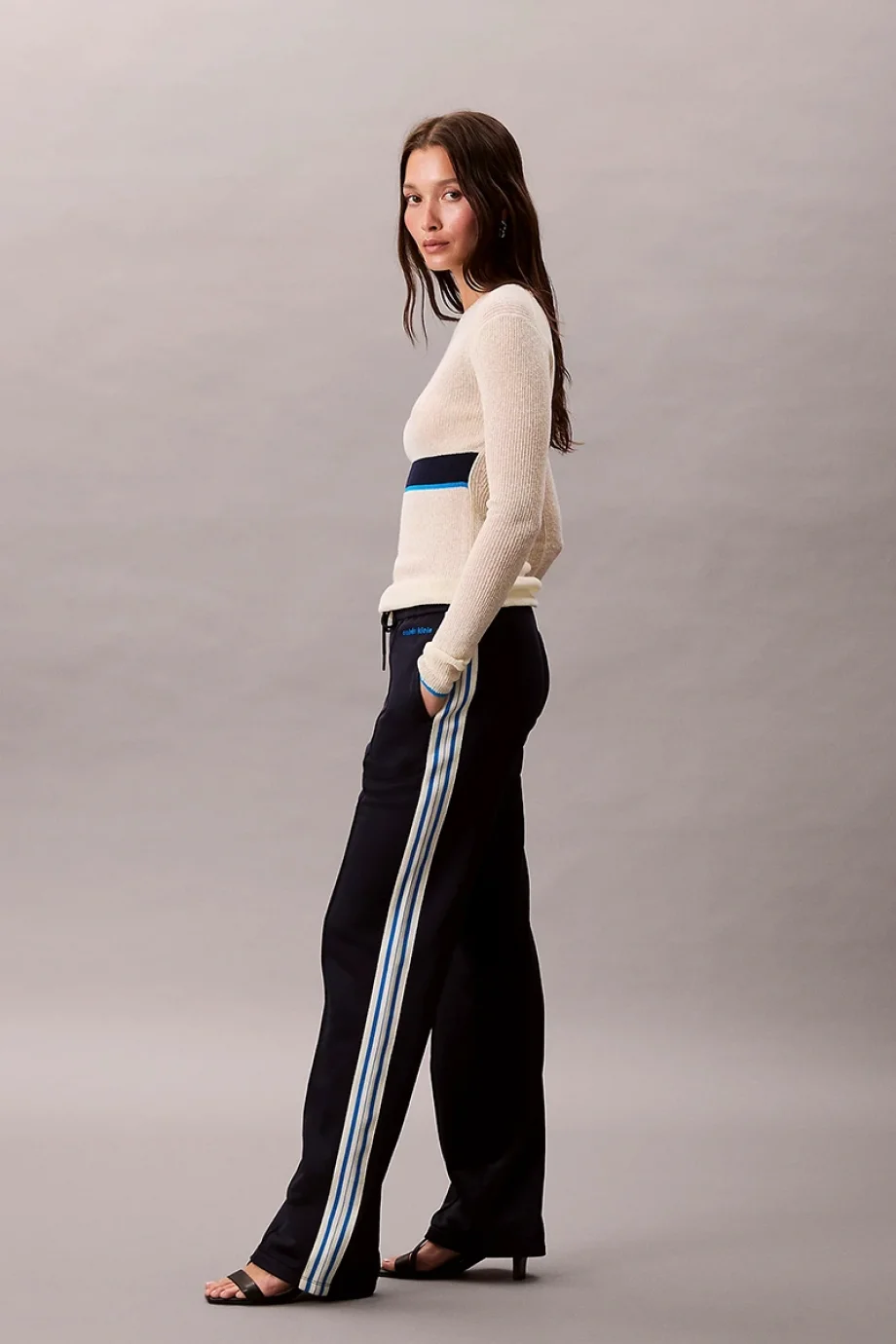 Calvin Klein Parlak Görünümlü Penye Eşofman Altı Kadın Siyah  Eşofman Altı LV144C239G-CEF