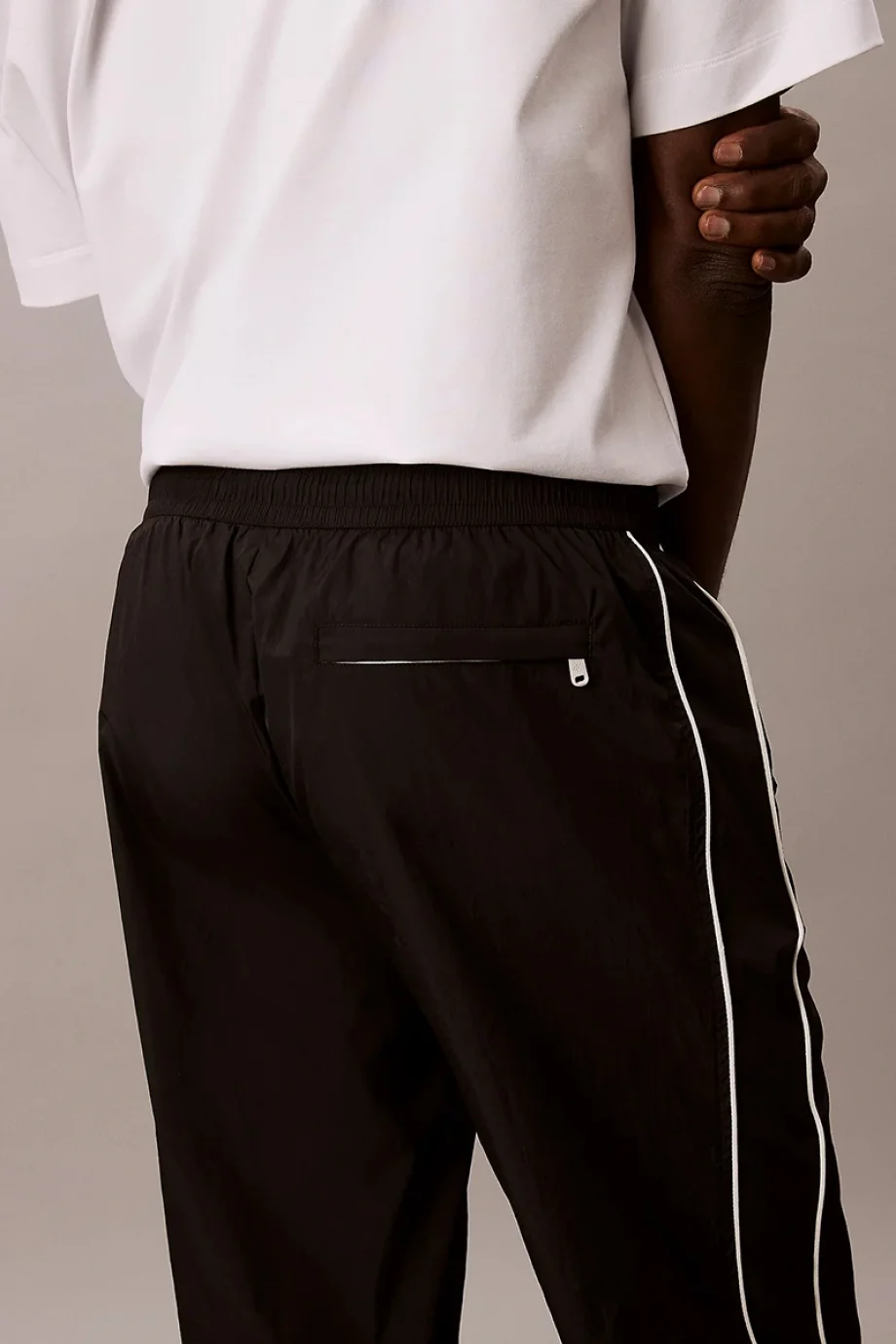 Calvin Klein Rahat Kesim Kırışık Eşofman Altı Erkek  Beyaz Pantolon LV04RC522G-UB1