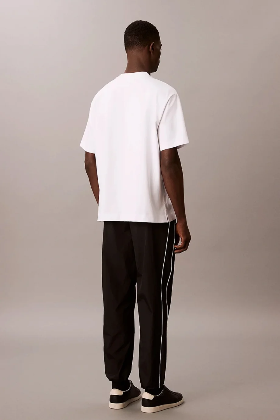 Calvin Klein Rahat Kesim Kırışık Eşofman Altı Erkek  Beyaz Pantolon LV04RC522G-UB1