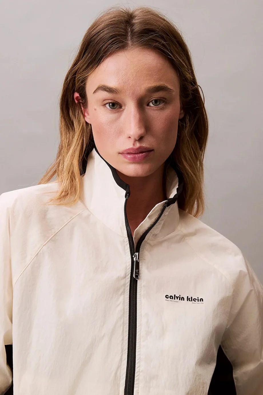 Calvin Klein Retro Eşofman Üstü Kadın Bej Ceket LV047C506G-YAS