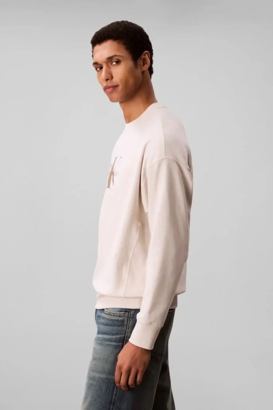 Calvin Klein Uzun Kollu 350gr Penye Monologolu Bisiklet Yaka Erkek Beyaz Sweatshirt LV04RD242G-67U