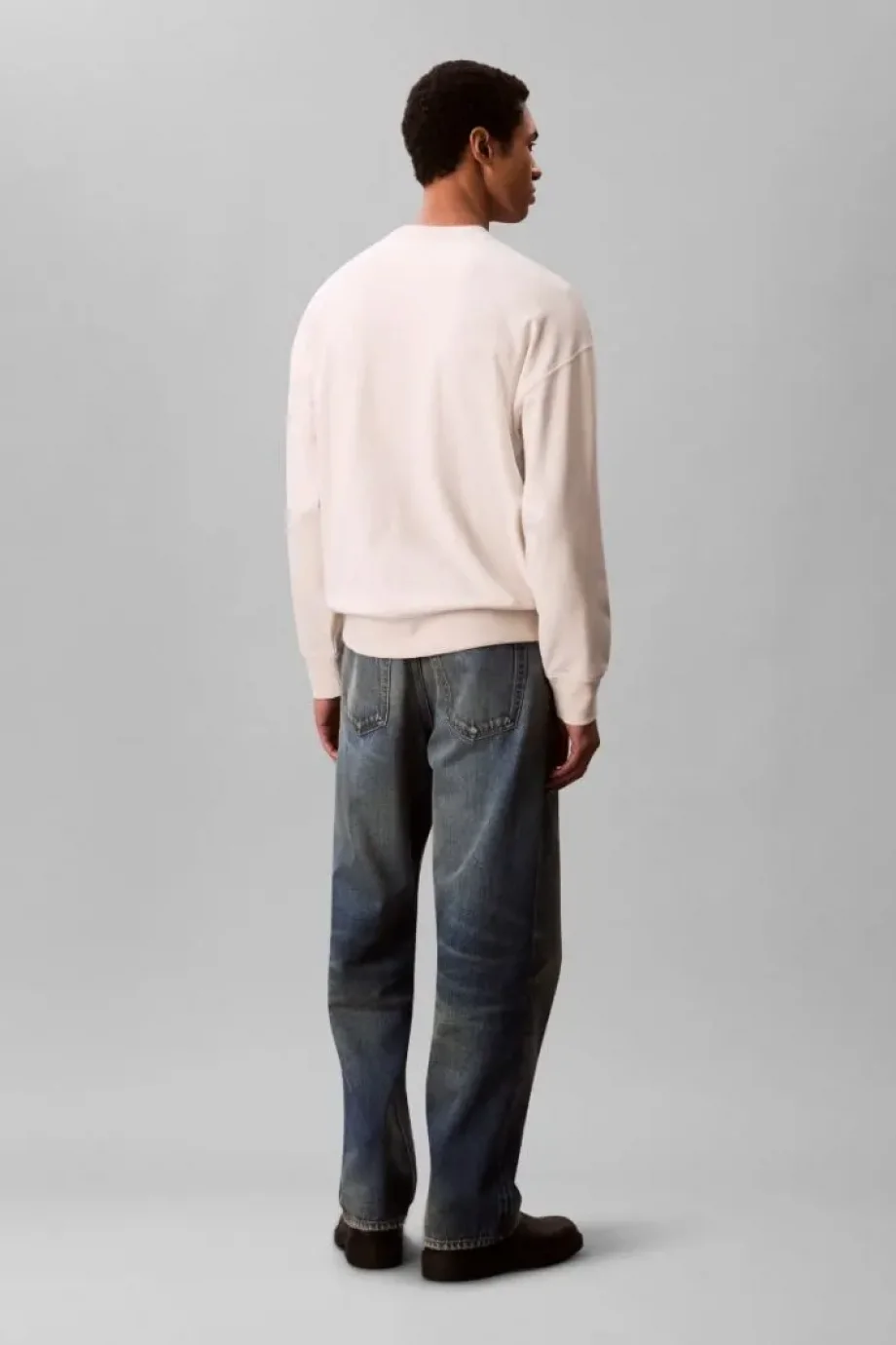 Calvin Klein Uzun Kollu 350gr Penye Monologolu Bisiklet Yaka Erkek Beyaz Sweatshirt LV04RD242G-67U