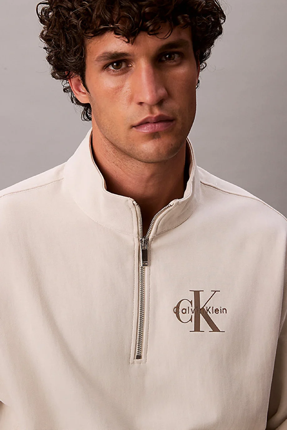 Calvin Klein Uzun Kollu Premium Penye Mikro Monologolu Erkek Beyaz Sweatshirt LV04RD236G-67U