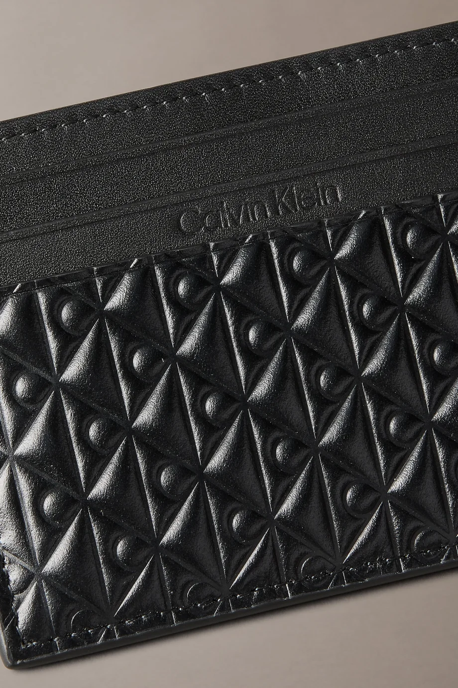Calvin Klein Kabartma Amblemli Erkek Siyah Kartlık LV04D1128G-UB1