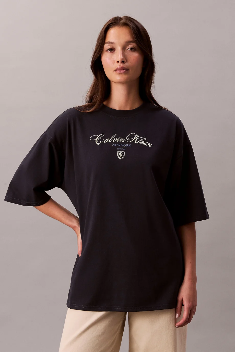 Calvin Klein Kısa Kollu Oversize CK NY Kadın Mavi T-shirt LV047E232G-VEK