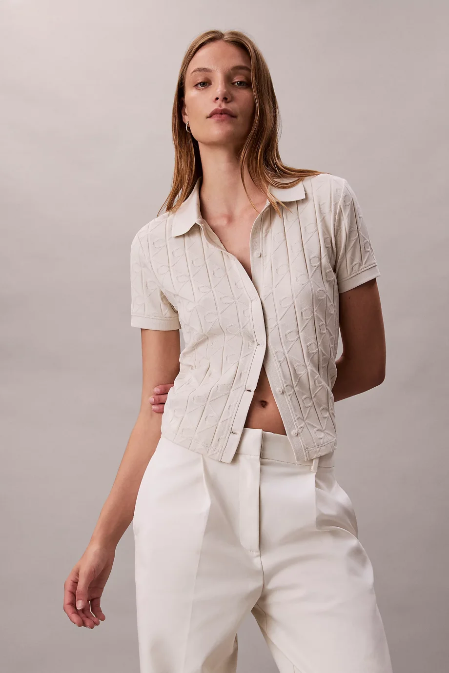 Calvin Klein Kısa Kollu Tamamı Baskılı Jakarlı Polo Kadın Beyaz   Gömlek  LV044D209G-67U