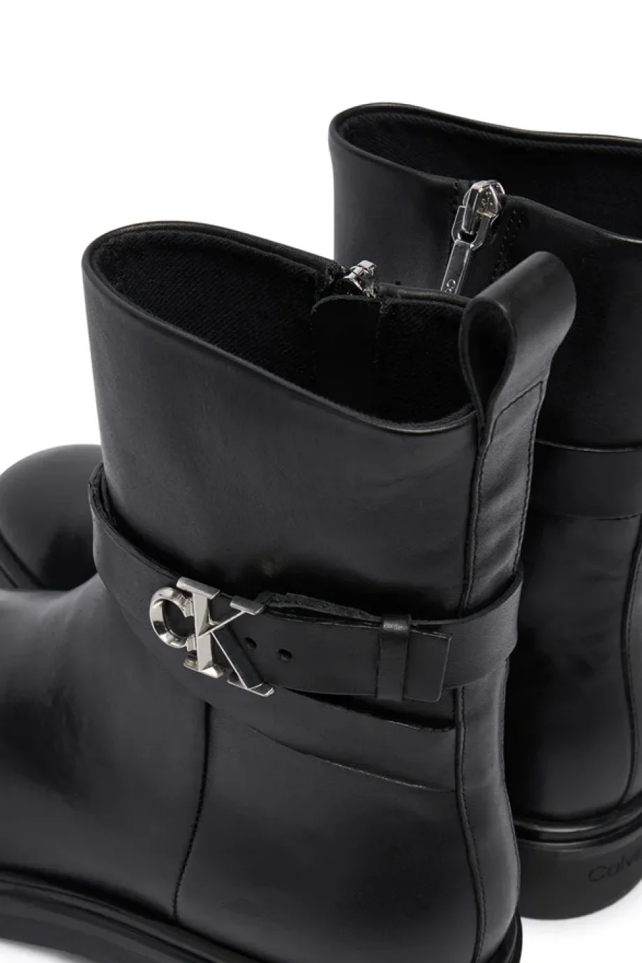 Calvin Klein Metal Logolu Bilek Boy Kadın Siyah Bot HW0HW02663-BEH