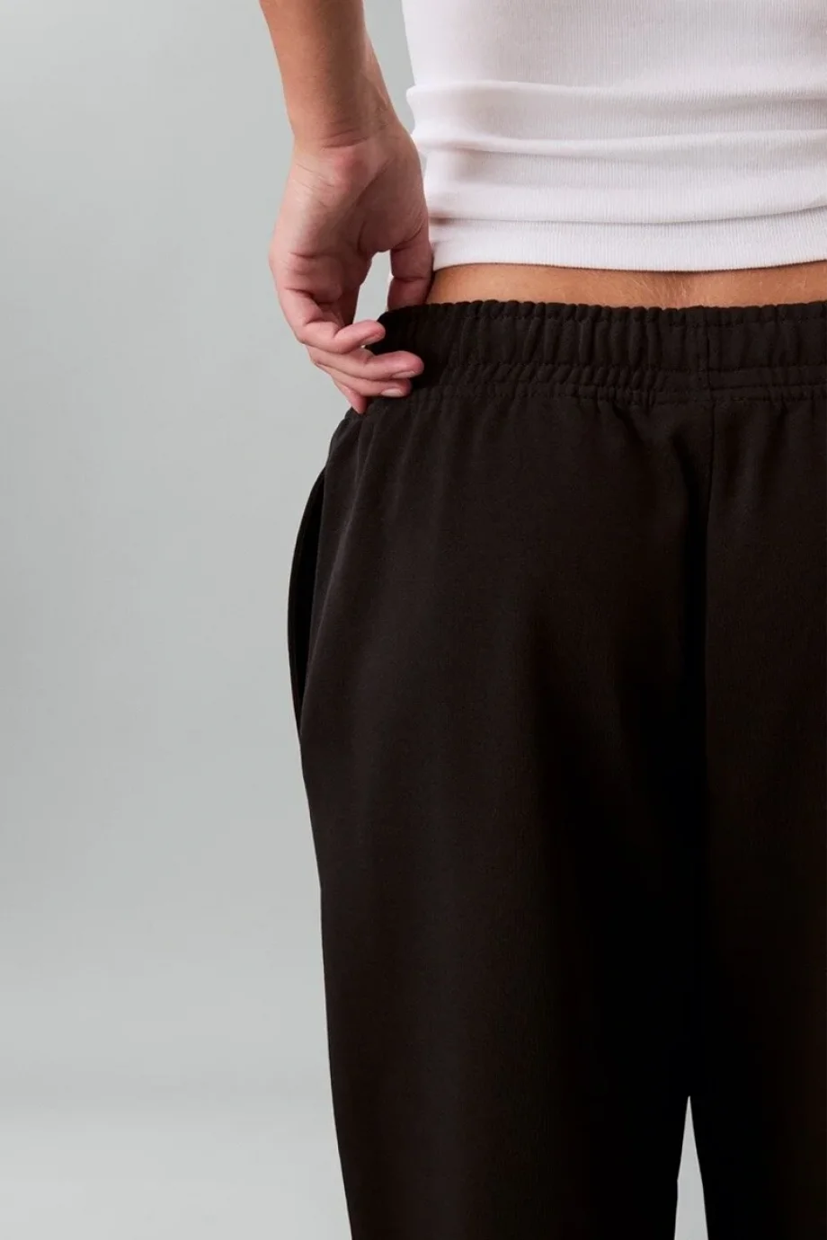 Calvin Klein MONOLOGO FRENCH TERRY JOGGER Kadın  Eşofman Altı LV047B235G-UB1