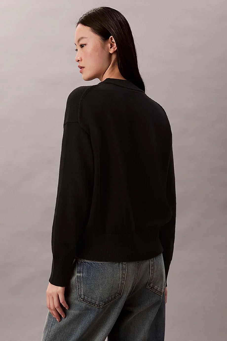 Calvin Klein Pamuklu Grafik Baskılı Kadın Siyah Kazak LV047C311G-UB1