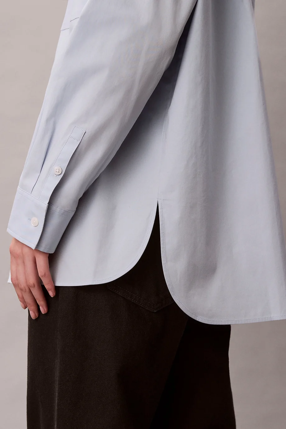 Calvin Klein Poplin Rahat Kesim Kadın Gri Gömlek LV047C143G-24Q