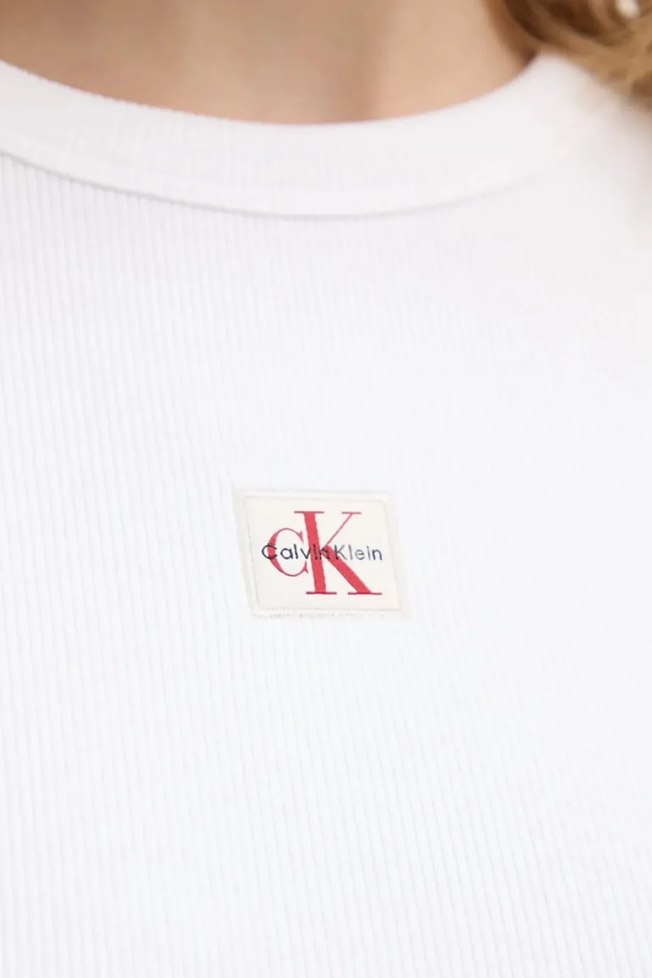 Calvin Klein Uzun Kollu Dokuma Etiketli 2x2 Fitilli Bisiklet Yaka Kadın Beyaz Bluz LV047E205G-YAA