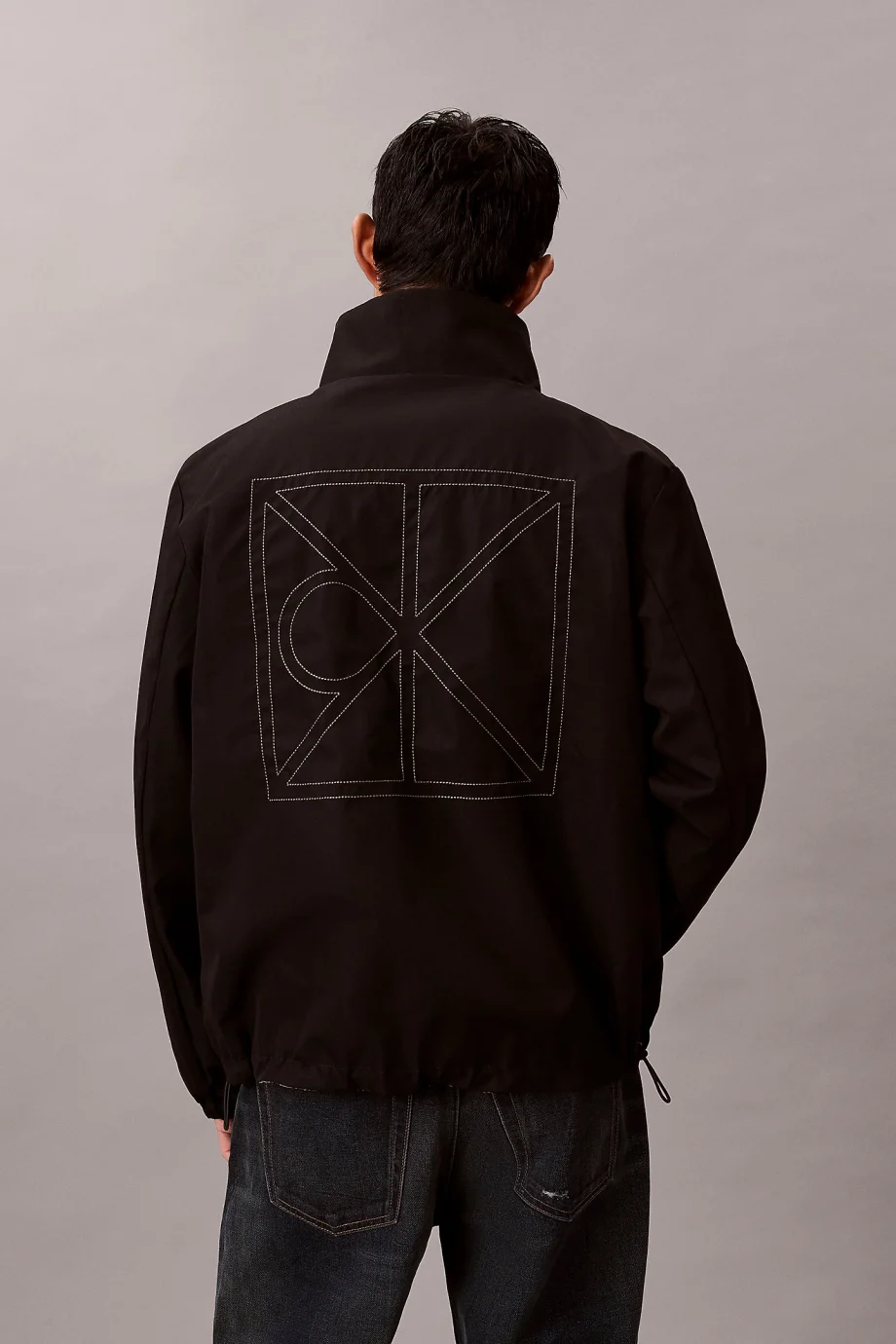 Calvin Klein Uzun Kollu Naylon Tamamı Baskılı Dolgusuz Çift Taraflı Erkek Gri Ceket LV14RE522G-PAY