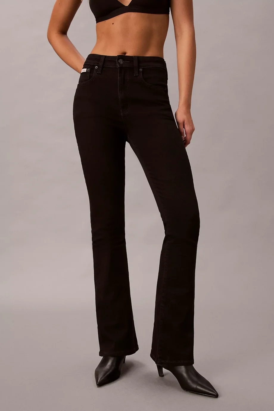 Calvin Klein Yüksek Bel İspanyol Paça CK Klasik Siyah Kadın Siyah Jeans LV047B942G-JW4