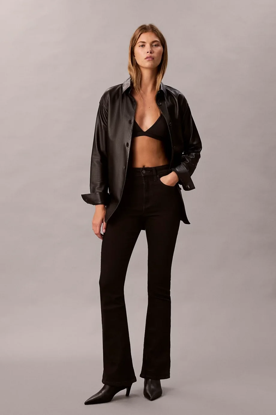 Calvin Klein Yüksek Bel İspanyol Paça CK Klasik Siyah Kadın Siyah Jeans LV047B942G-JW4