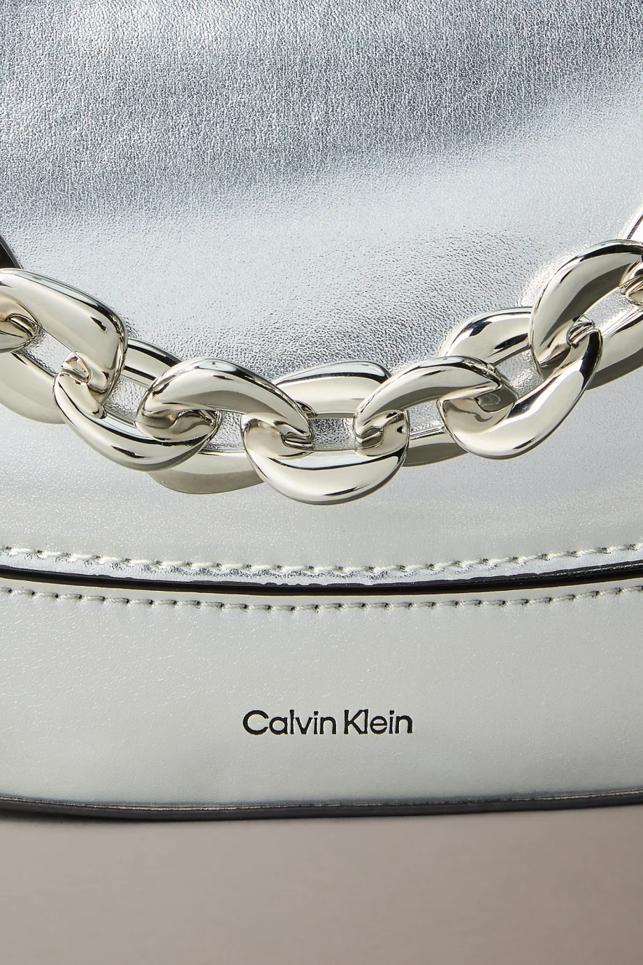 Calvin Klein Zincirli Kadın Metalik Gri Omuz Çanta LV04F3404G-3JH