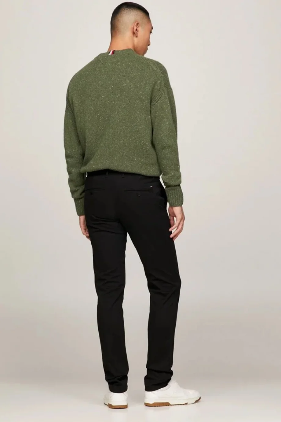 Tommy Hilfiger CHINO BLEECKER 1985 PIMA COTTON Erkek Siyah Pantolon MW0MW26619BDS