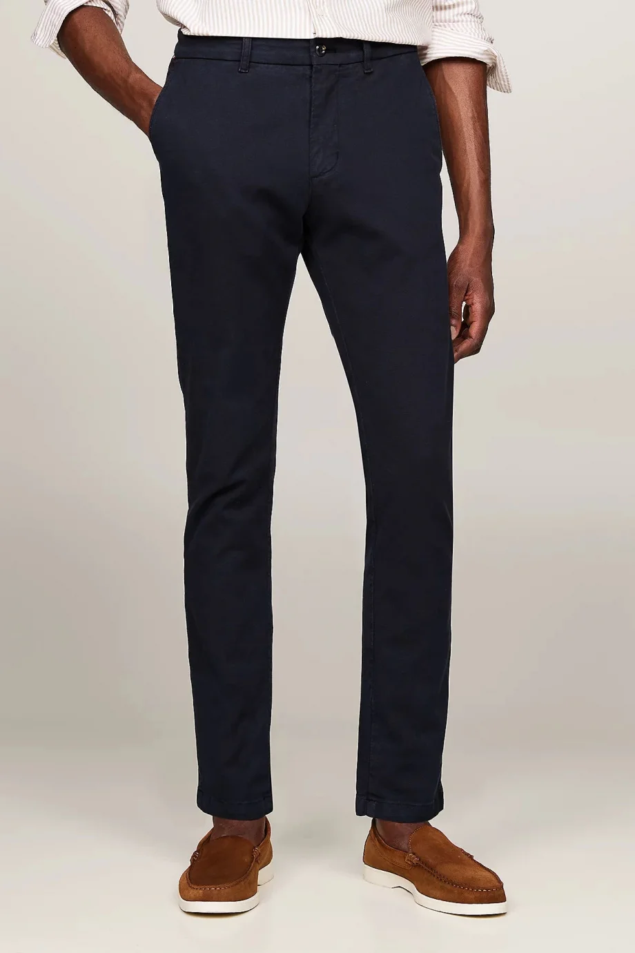 Tommy Hilfiger CHINO BLEECKER STRUCTURE GMD Erkek Lacivert Pantolon MW0MW35636DW5