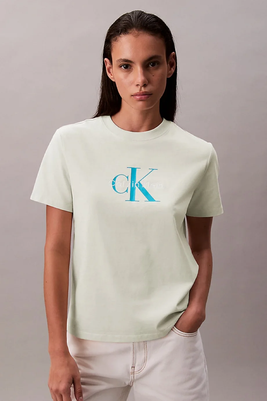 Calvin Klein HR SS CLSSC MNLG CNC Kadın T-shirt LV047B865G-NF1
