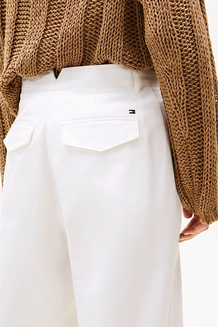 Tommy Hilfiger COTTON BARREL RELAXED STR CHINO Kadın  Pantolon WW0WW45487YCF