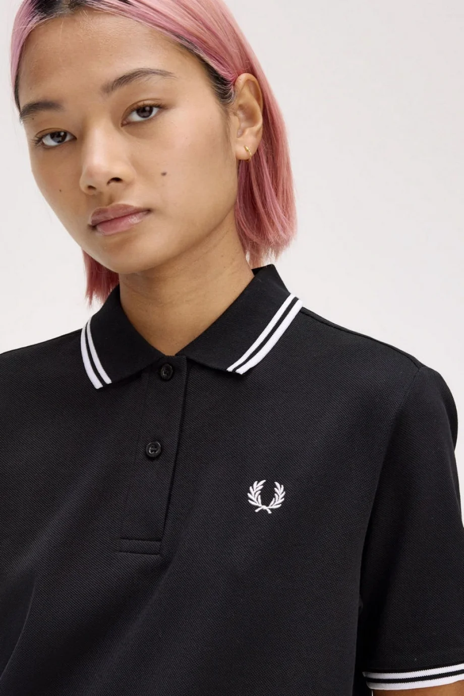 Fred Perry TWIN TIPPED FRED PERRY SHIRT Kadın  T-shirt G3600-350