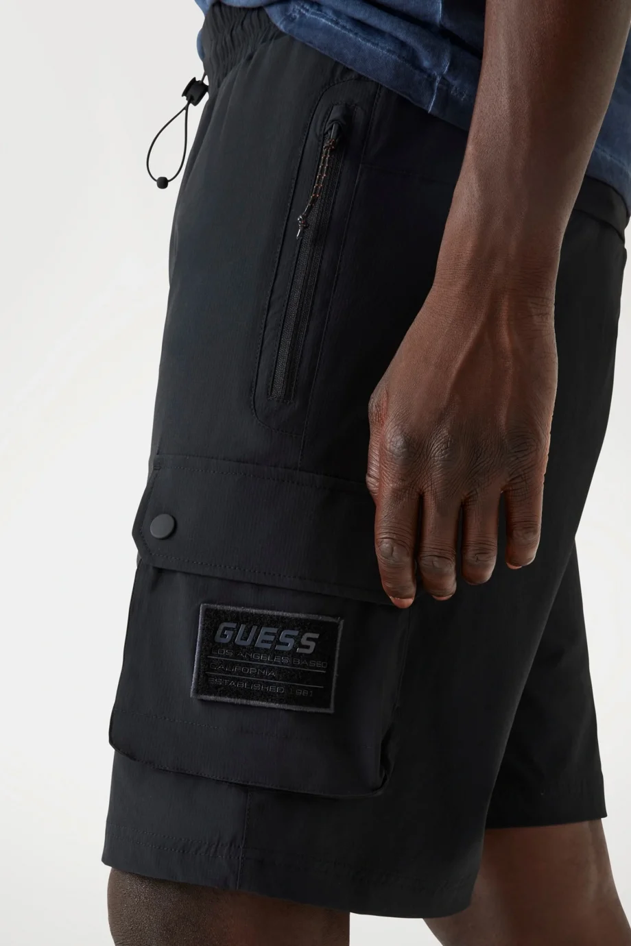 Guess Albino Erkek Siyah Aktif Loose Fit Şort Z5YD00WH2H0-JBLK