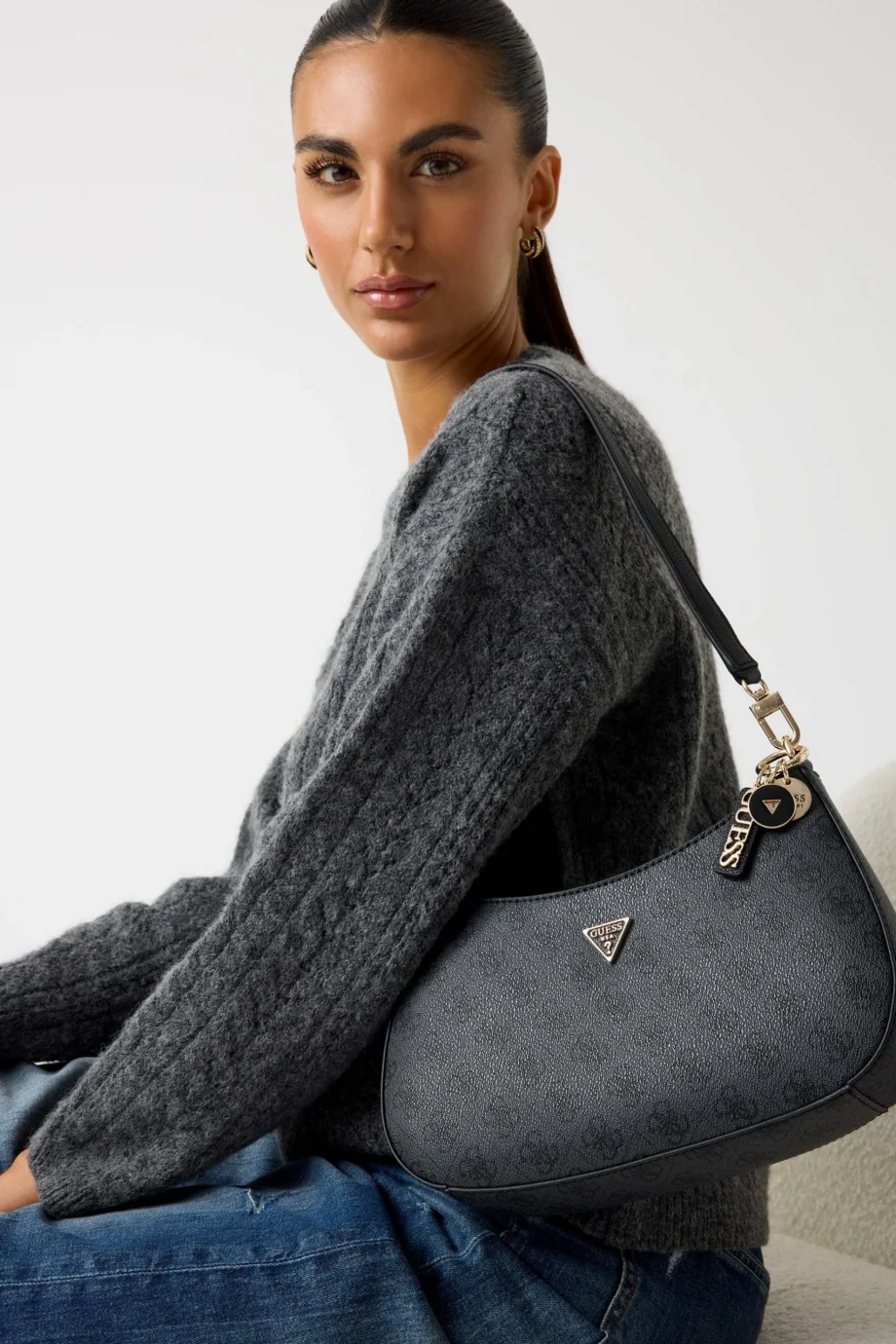 Guess Anadela Kadın Antrasit Omuz Çantası HWBG9672180-CLO