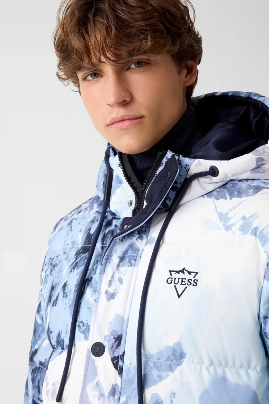 Guess Apres Erkek Çok Renkli Mont M5BL0OW3282-PB1E